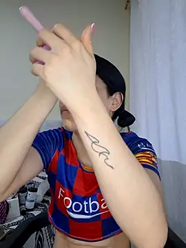 Snapshot of franchezkavegaaa chatting on October 26, 2025, 12:00 pm franchezkavegaaa online show from October 26, 2025, 12:00 pm