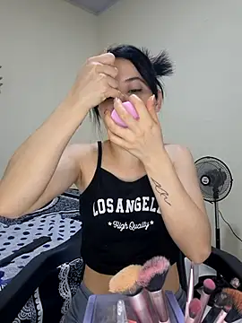 Snapshot of franchezkavegaaa chatting on November 5, 2025, 12:05 pm franchezkavegaaa online show from November 5, 2025, 12:05 pm