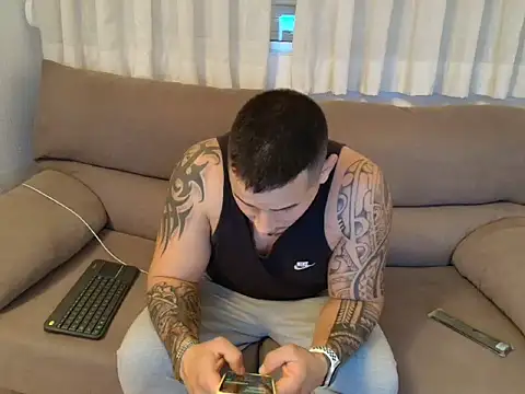 Snapshot of Geishastudios chatting on November 9, 2025, 9:13 pm Geishastudios online show from November 9, 2025, 9:13 pm