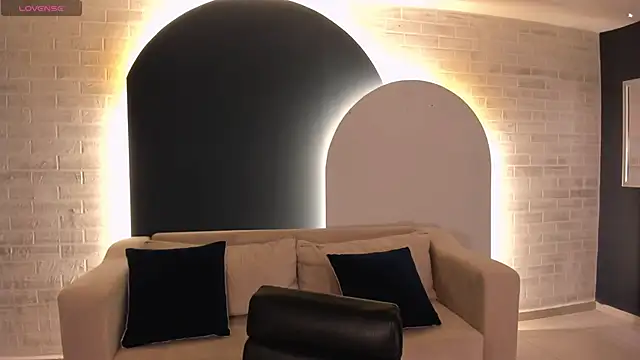 FernandaX1 online show from January 19, 2025, 5:07 pm