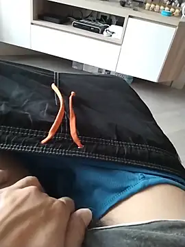 Dannydy2015 online show from October 11, 2025, 2:22 am