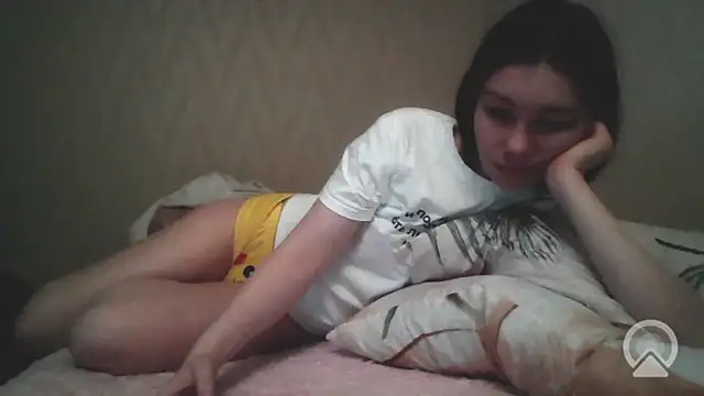 Snapshot of pink_pikachu_ chatting on May 23, 2026, 11:47 am pink pikachu online show from May 23, 2026, 11:47 am