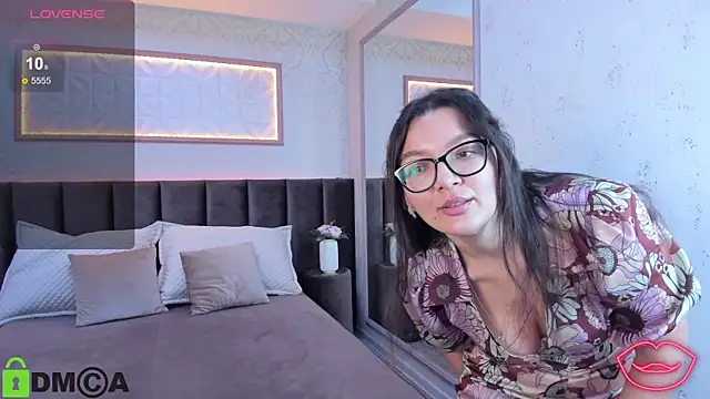 ZarifaBev online show from February 4, 2025, 9:41 pm