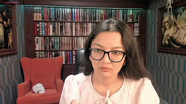 ZarifaBev online show from September 12, 2025, 10:10 pm