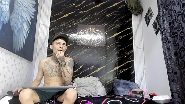 Snapshot of exotic_hot_couple chatting on August 2, 2026, 10:19 pm exotic hot couple online show from August 2, 2026, 10:19 pm