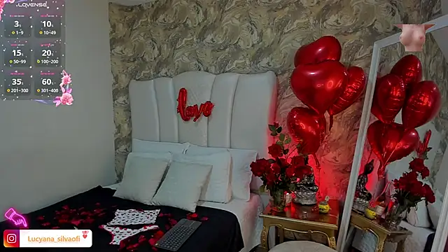 Snapshot of LucyanaSilva chatting on February 14, 2025, 11:10 am LucyanaSilva online show from February 14, 2025, 11:10 am
