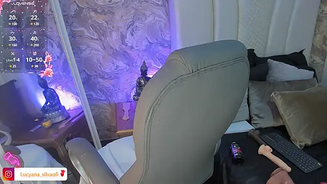 Snapshot of LucyanaSilva chatting on February 21, 2025, 5:09 pm LucyanaSilva online show from February 21, 2025, 5:09 pm