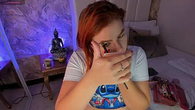 Snapshot of LucyanaSilva chatting on March 11, 2025, 1:01 pm LucyanaSilva online show from March 11, 2025, 1:01 pm