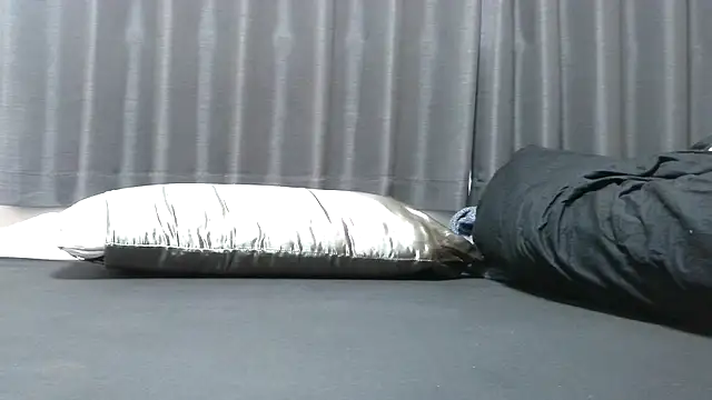 Snapshot of da_ichi chatting on October 14, 2025, 1:45 pm da ichi online show from October 14, 2025, 1:45 pm