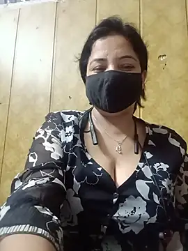 hornycoupleJandS online show from July 18, 2026, 7:39 pm