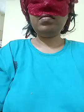Snapshot of sunita-doll chatting on July 2, 2026, 10:43 am sunita-doll online show from July 2, 2026, 10:43 am