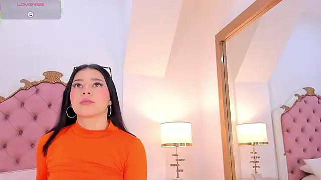 rebeca watsson online show from September 25, 2025, 11:47 am