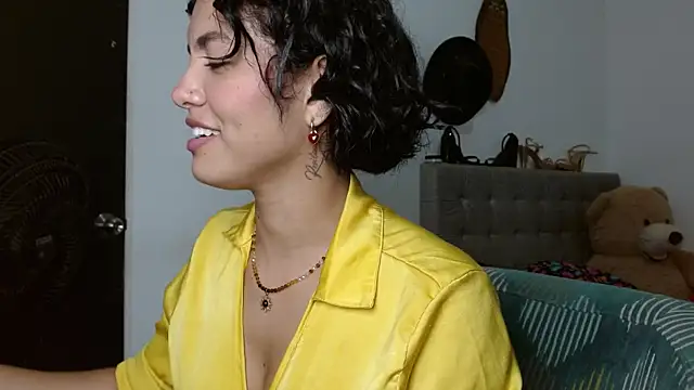 Sexy Lia  online show from May 9, 2026, 11:32 pm