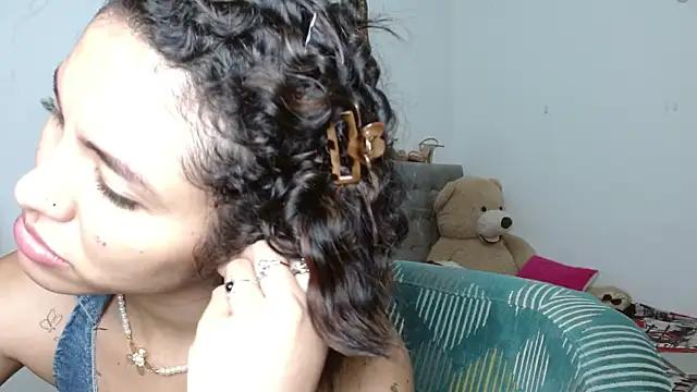 Sexy Lia  online show from May 24, 2026, 12:59 am
