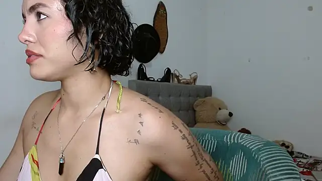 Sexy Lia  online show from July 6, 2026, 1:13 am