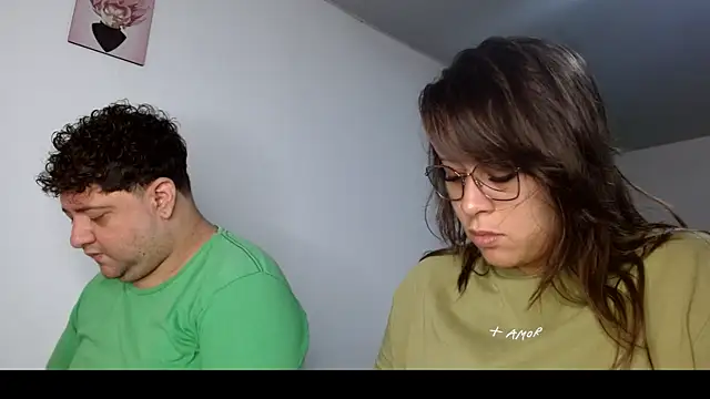 Snapshot of Paloma_Desire chatting on November 14, 2025, 1:21 pm Paloma Desire online show from November 14, 2025, 1:21 pm