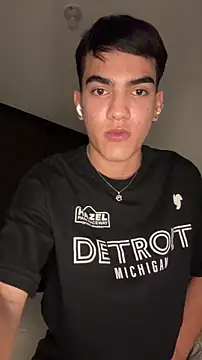 snakeeboy online show from March 5, 2026, 8:32 am