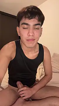 snakeeboy online show from March 17, 2026, 2:27 am