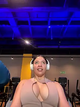 johanafox  online show from January 15, 2026, 7:17 pm