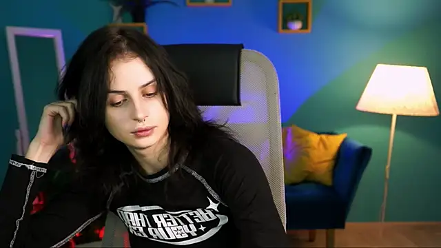 Snapshot of JadeCastle_ chatting on November 25, 2025, 4:56 am JadeCastle online show from November 25, 2025, 4:56 am