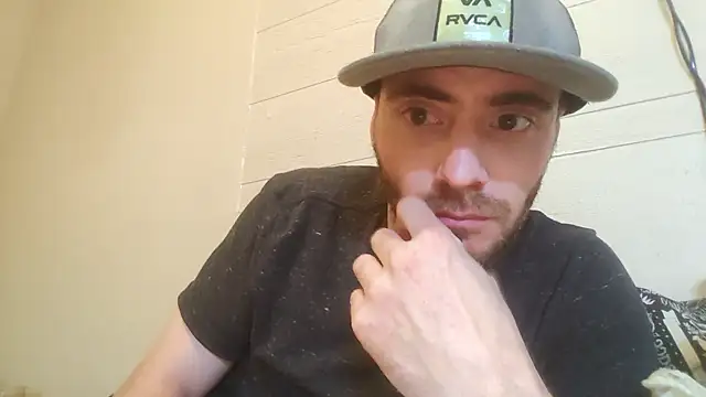 Huntzg23 online show from February 22, 2026, 8:13 am