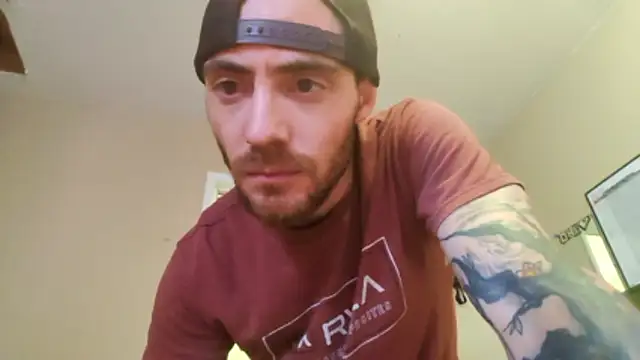 Huntzg23 online show from June 7, 2026, 3:54 am