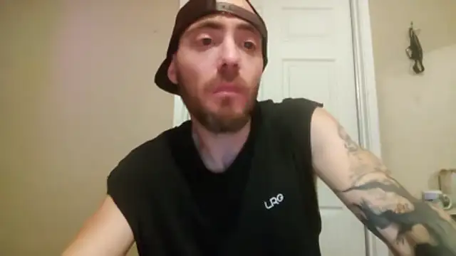 Huntzg23 online show from June 10, 2026, 4:56 am