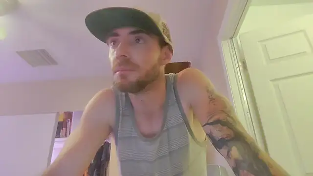 Huntzg23 online show from July 14, 2026, 5:34 am