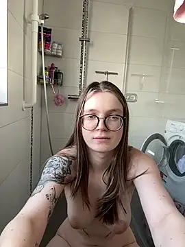 Snapshot of NikaCyberslut chatting on March 11, 2025, 11:55 am NikaCyberslut online show from March 11, 2025, 11:55 am