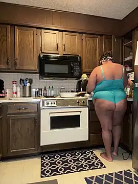 InterRacialFacial7296 online show from December 21, 2025, 10:33 am