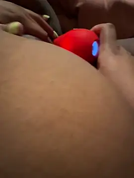 InterRacialFacial7296 online show from February 18, 2026, 12:34 pm