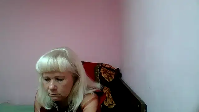 sakura blonde online show from February 19, 2025, 12:11 pm