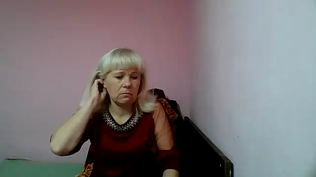 sakura blonde online show from February 20, 2025, 7:01 am