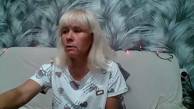 sakura blonde online show from October 3, 2025, 9:39 am