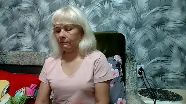 sakura blonde online show from October 9, 2025, 7:50 am