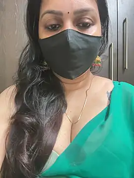 Snapshot of Akhi_Akshaya chatting on March 15, 2025, 5:37 pm Akhi Akshaya online show from March 15, 2025, 5:37 pm