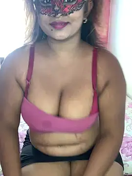 blackrose02 online show from February 14, 2026, 4:31 am