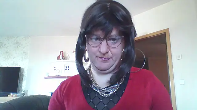 Snapshot of sexynadinets89 chatting on March 13, 2026, 10:44 am sexynadinets89 online show from March 13, 2026, 10:44 am
