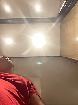 SecretlyDD online show from February 23, 2025, 12:27 pm