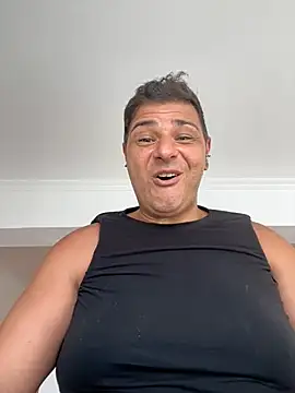 SecretlyDD online show from February 26, 2025, 7:31 am