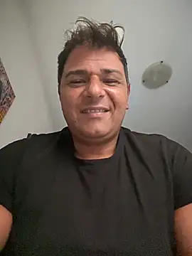 SecretlyDD online show from March 15, 2025, 11:08 am