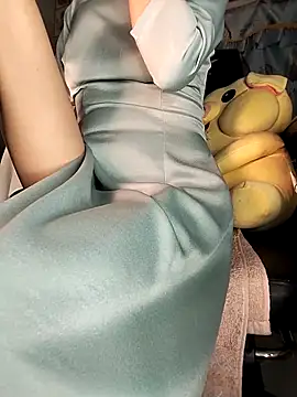 Lucy limon online show from December 18, 2025, 9:10 pm