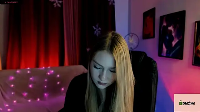 playful sophie online show from January 7, 2025, 11:03 pm