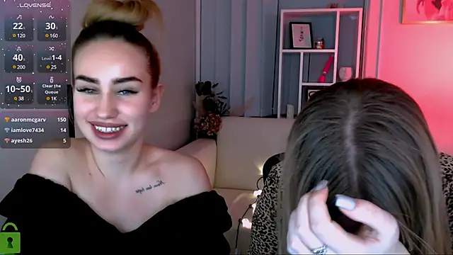 playful sophie online show from February 11, 2025, 2:57 am