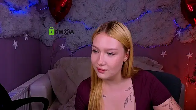 Snapshot of playful_sophie chatting on June 24, 2026, 7:13 pm playful sophie online show from June 24, 2026, 7:13 pm