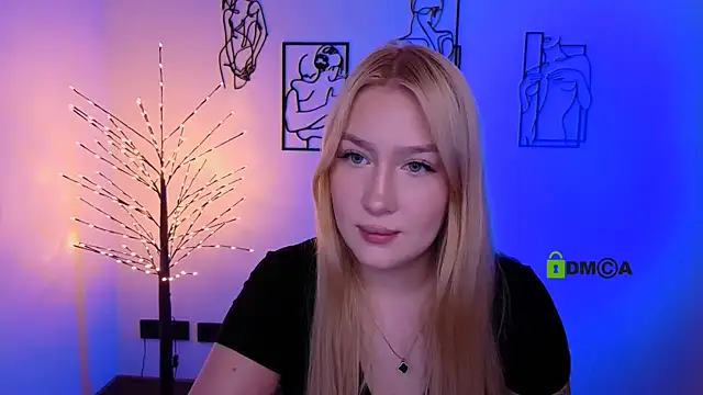Snapshot of playful_sophie chatting on July 17, 2026, 7:08 pm playful sophie online show from July 17, 2026, 7:08 pm