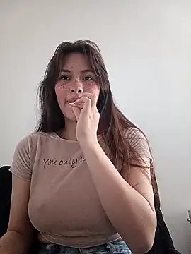 eriika deep  online show from February 26, 2025, 7:16 pm