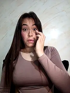 eriika deep  online show from April 25, 2026, 3:53 pm