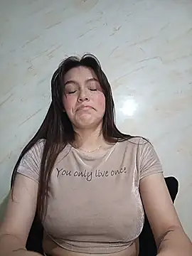 eriika deep  online show from May 31, 2026, 1:07 pm