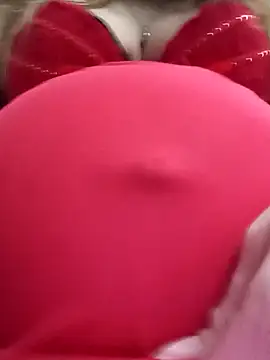 KattyLuuu online show from February 14, 2026, 8:27 pm